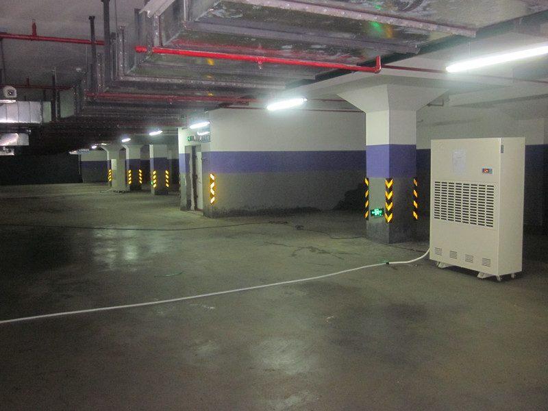 地下室除濕機(jī)老要倒水怎么辦? 地下室除濕機(jī)排水 地下室除濕機(jī)老要倒水怎么辦? 地下室除濕機(jī)排水