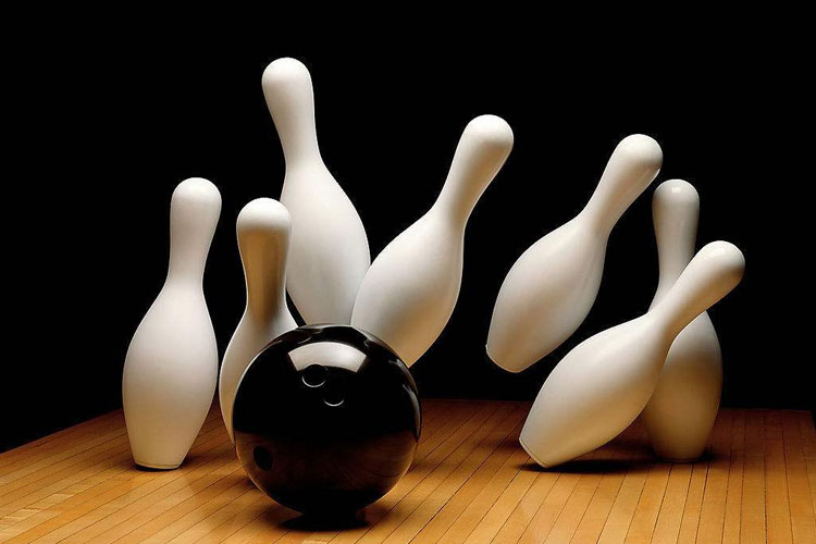 工業(yè)除濕機(jī)對保齡球館的濕度控制_除濕機(jī)廠家 工業(yè)除濕機(jī)對保齡球館的濕度控制_除濕機(jī)廠家